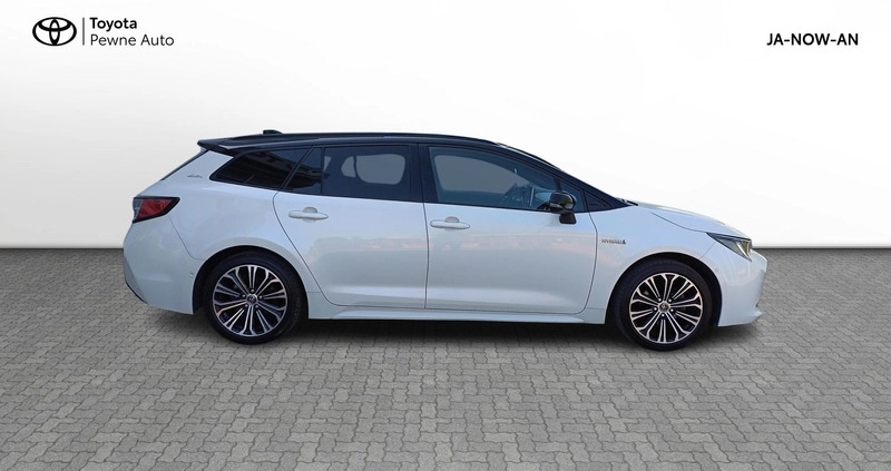 Toyota Corolla cena 89900 przebieg: 152200, rok produkcji 2019 z Stargard małe 254